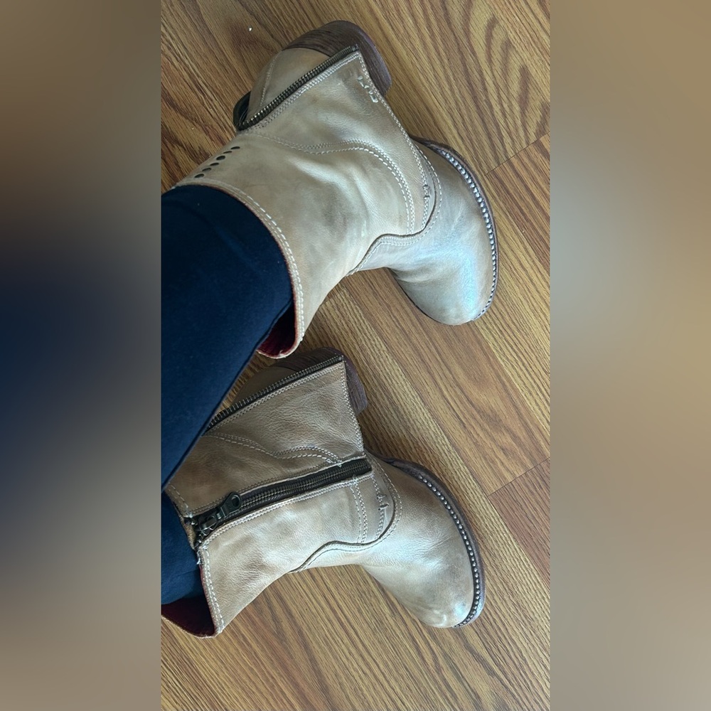 Bed Stu Iris Light Tan Leather Ankle Boots Size 8 - Picture 7 of 16